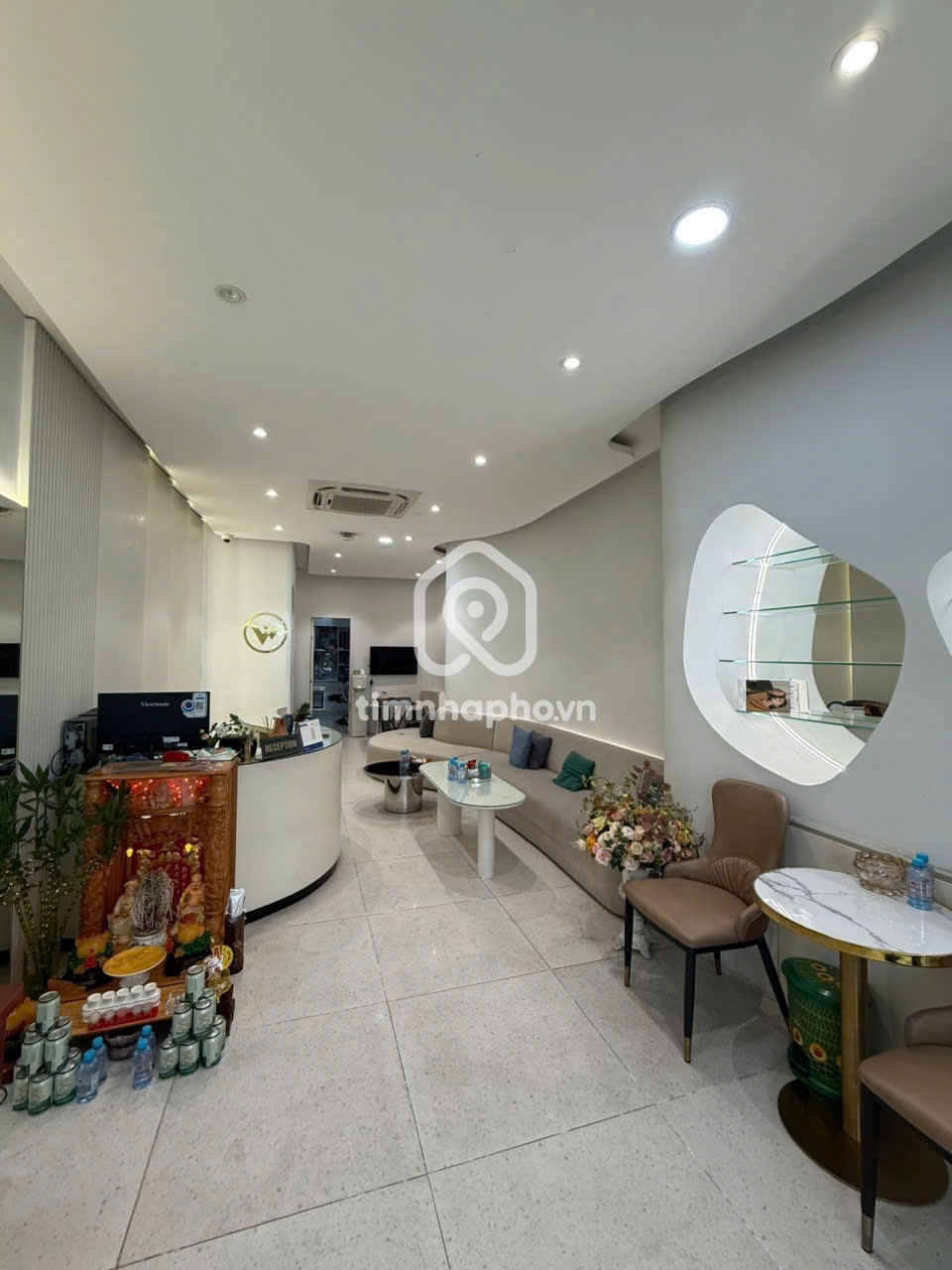 9/12 Đường Lý Văn Phức, Phường Tân Định, Quận 1