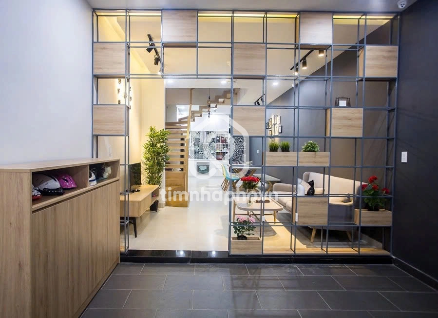 9/12 Đường Lý Văn Phức, Phường Tân Định, Quận 1