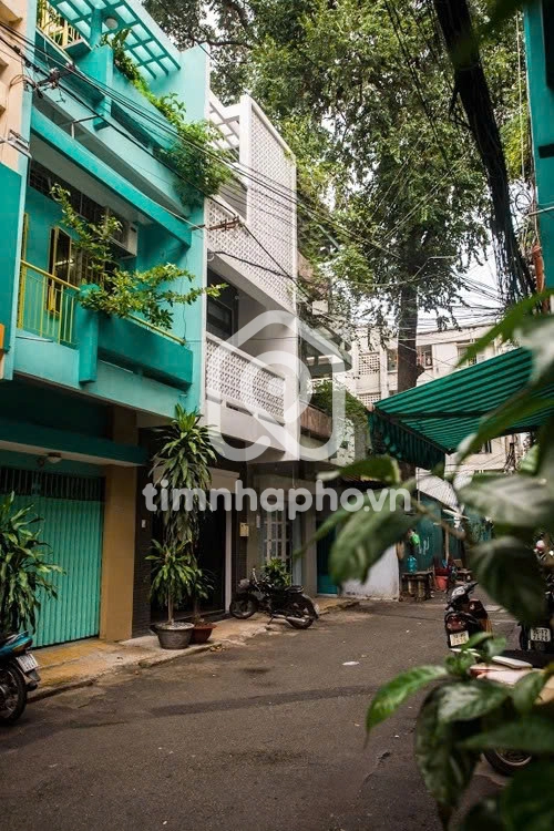 9/12 Đường Lý Văn Phức, Phường Tân Định, Quận 1