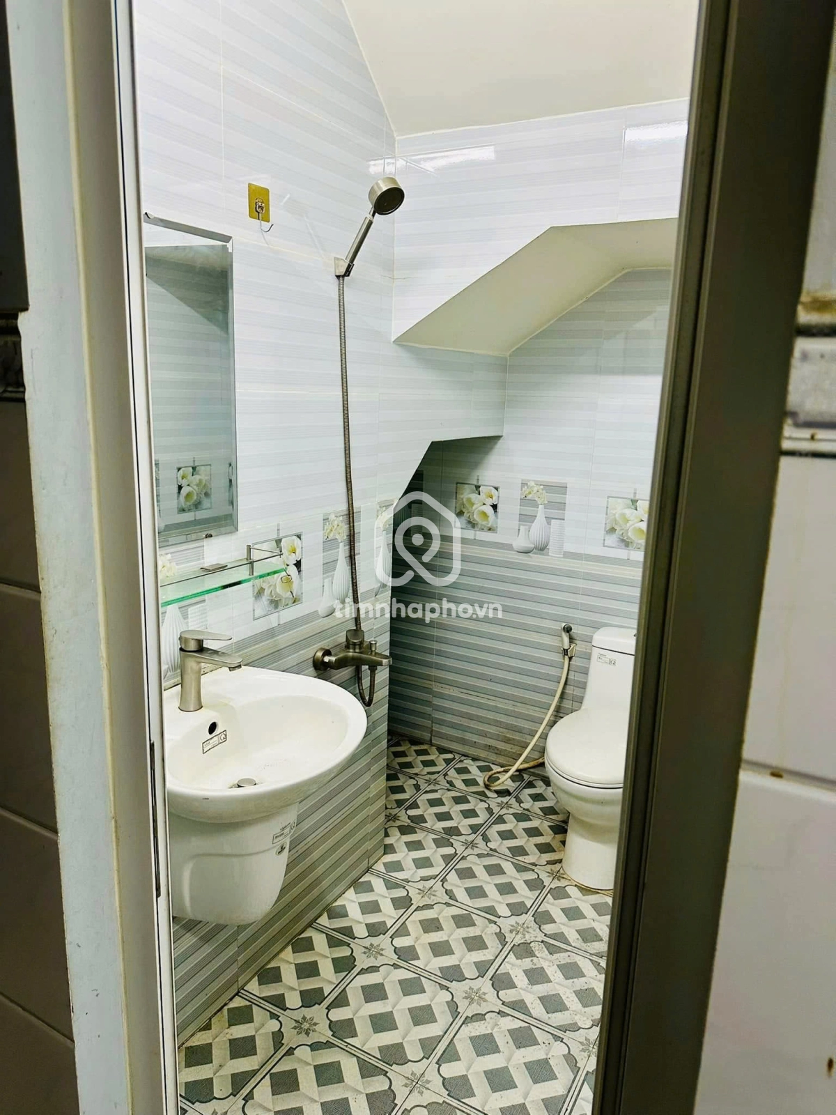 489A/5 Đường Huỳnh Văn Bánh, Phường 13, Phú Nhuận