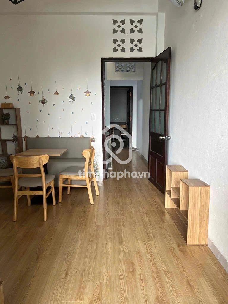 720/10 Đường Âu Cơ, Phường 14, Tân Bình