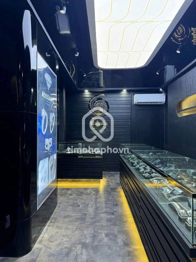 18 Đường Rạch Bùng Binh, Phường 10, Quận 3