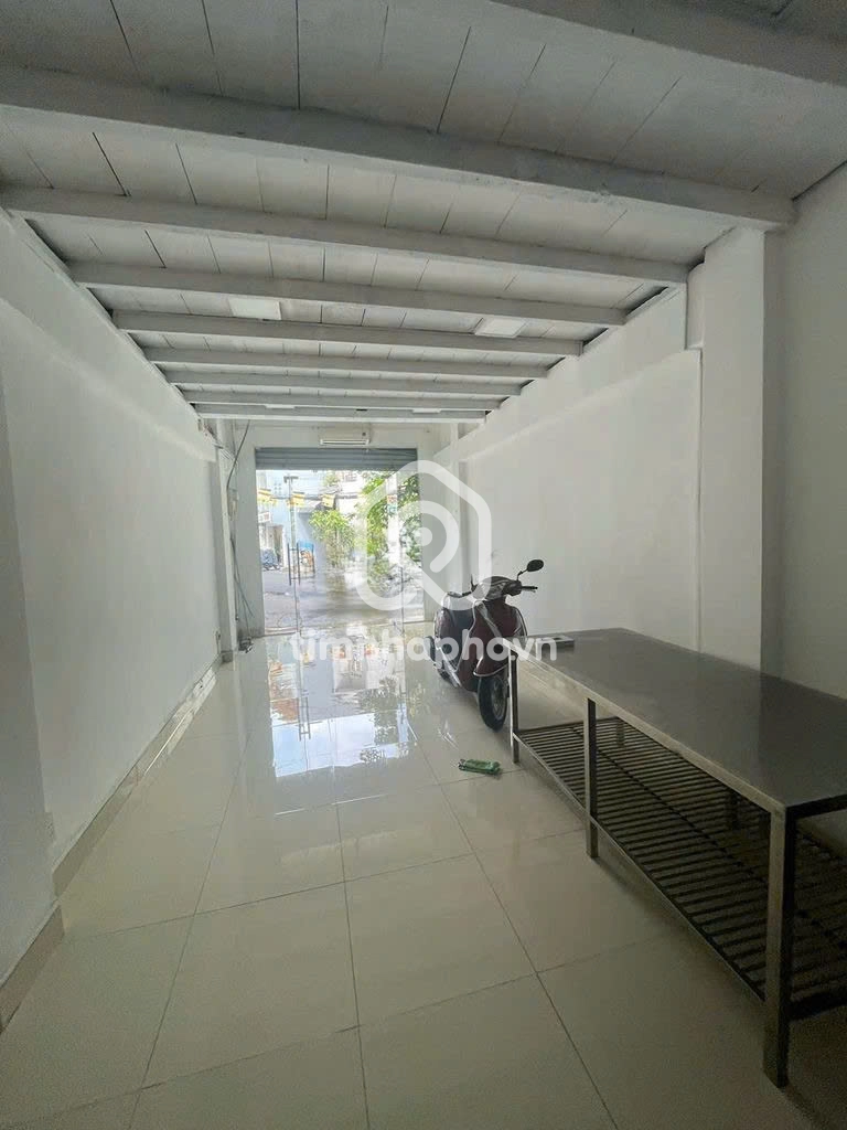 300/1 Đường Đội Cung, Phường Bình Thới