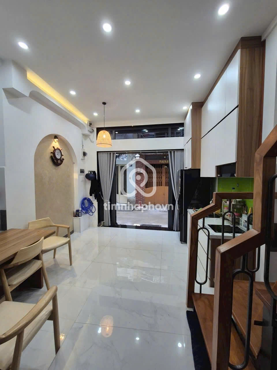 282A/41 Đường Nguyễn Tri Phương, Phường 4, Quận 10