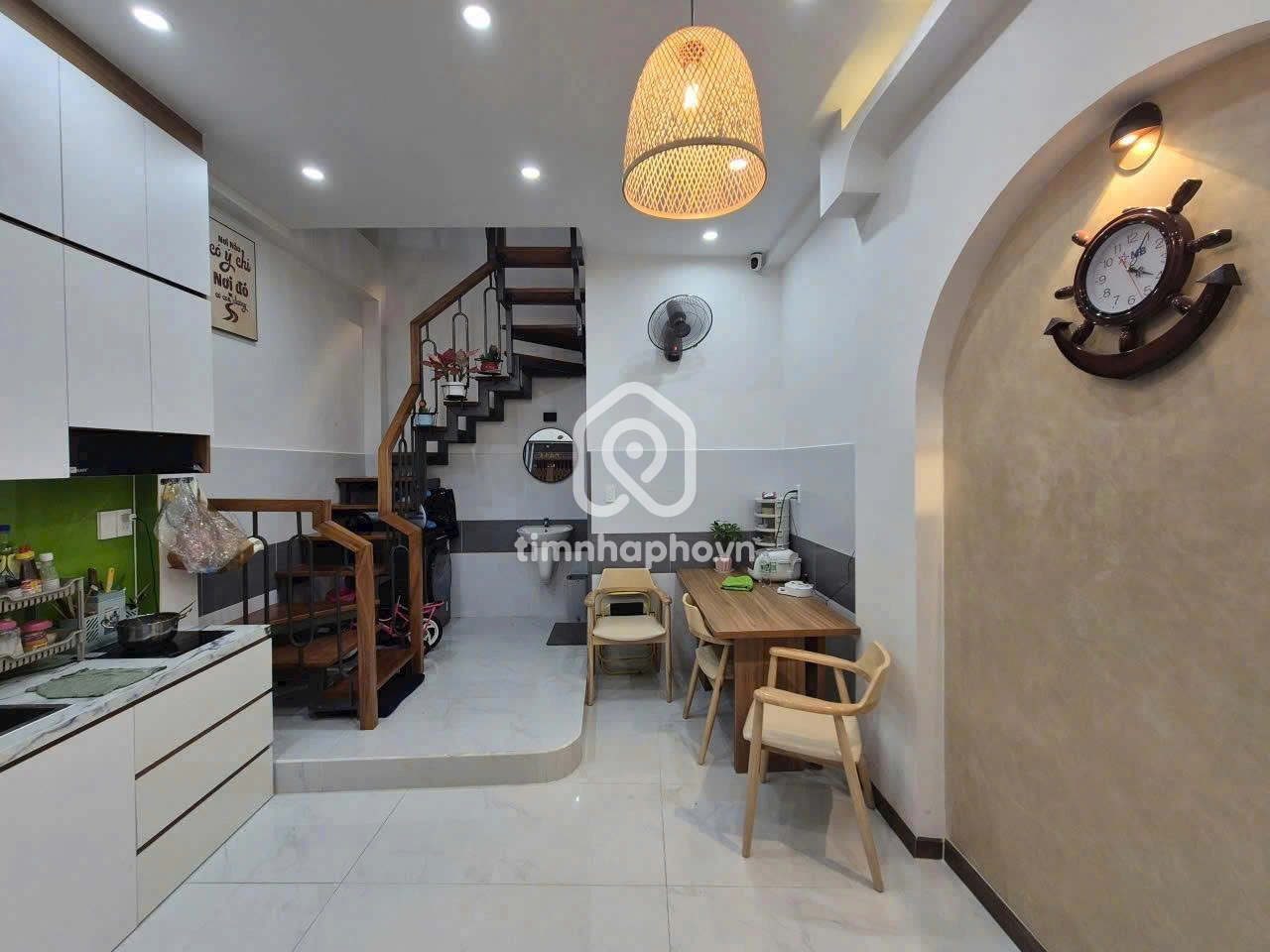 282A/41 Đường Nguyễn Tri Phương, Phường 4, Quận 10