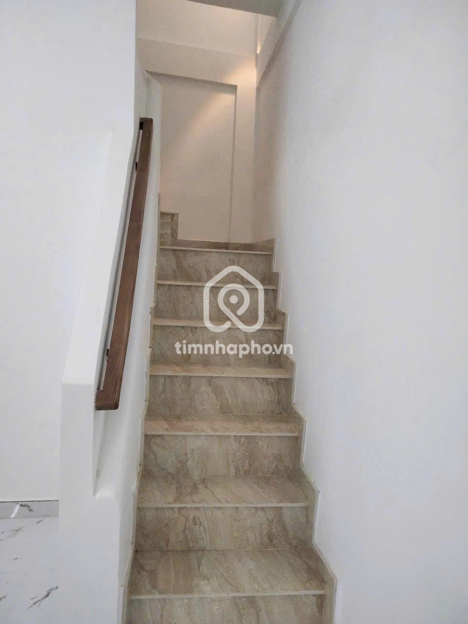 18/24 Đường Vườn Chuối, Phường 3, Quận 3