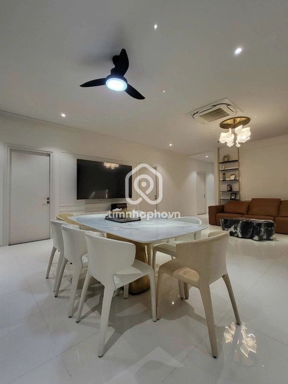 35/11 Đường Trần Đình Xu, Phường Cầu Kho, Quận 1