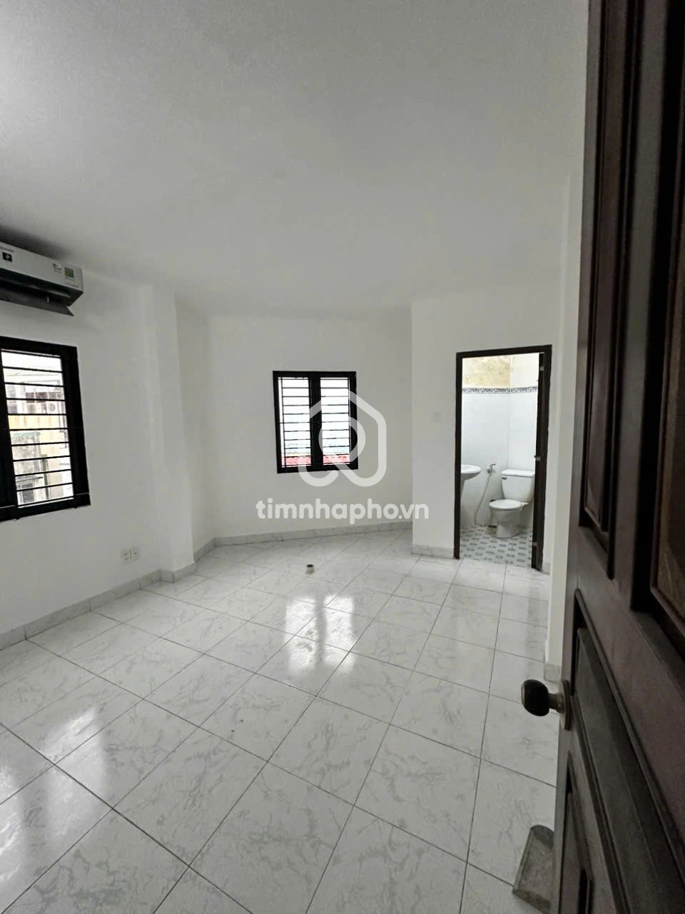 177 Đường Huỳnh Văn Bánh, Phường 11, Phú Nhuận