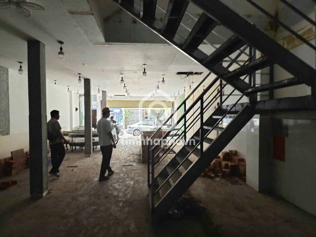 135 Đường Hoàng Diệu 2, Phường Linh Trung, Thủ Đức