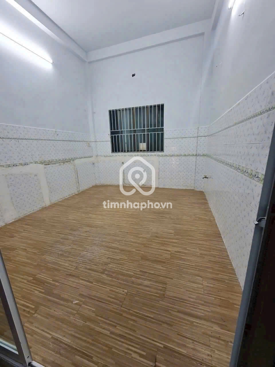 2 Đường Hoa Sứ, Phường 2, Phú Nhuận