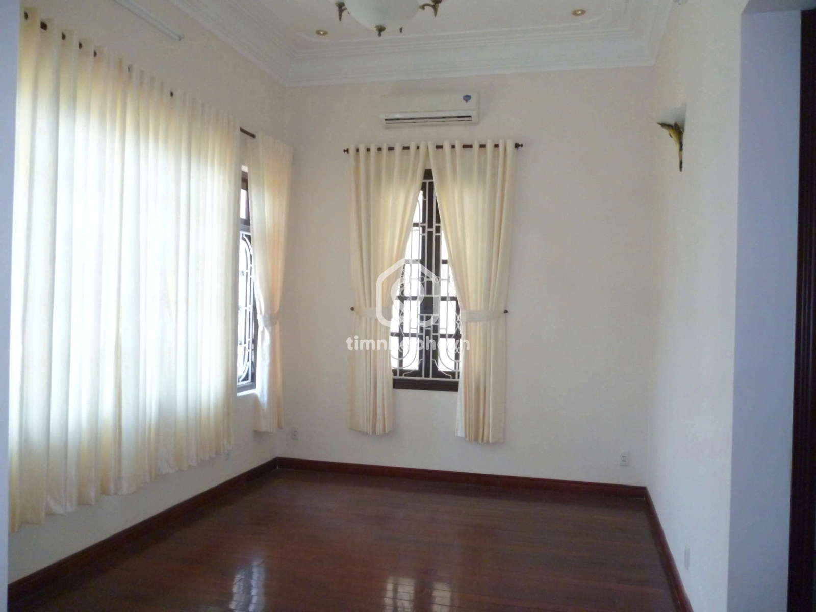 204/8 Đường Nguyễn Văn Hưởng, Phường Thảo Điền, Thủ Đức