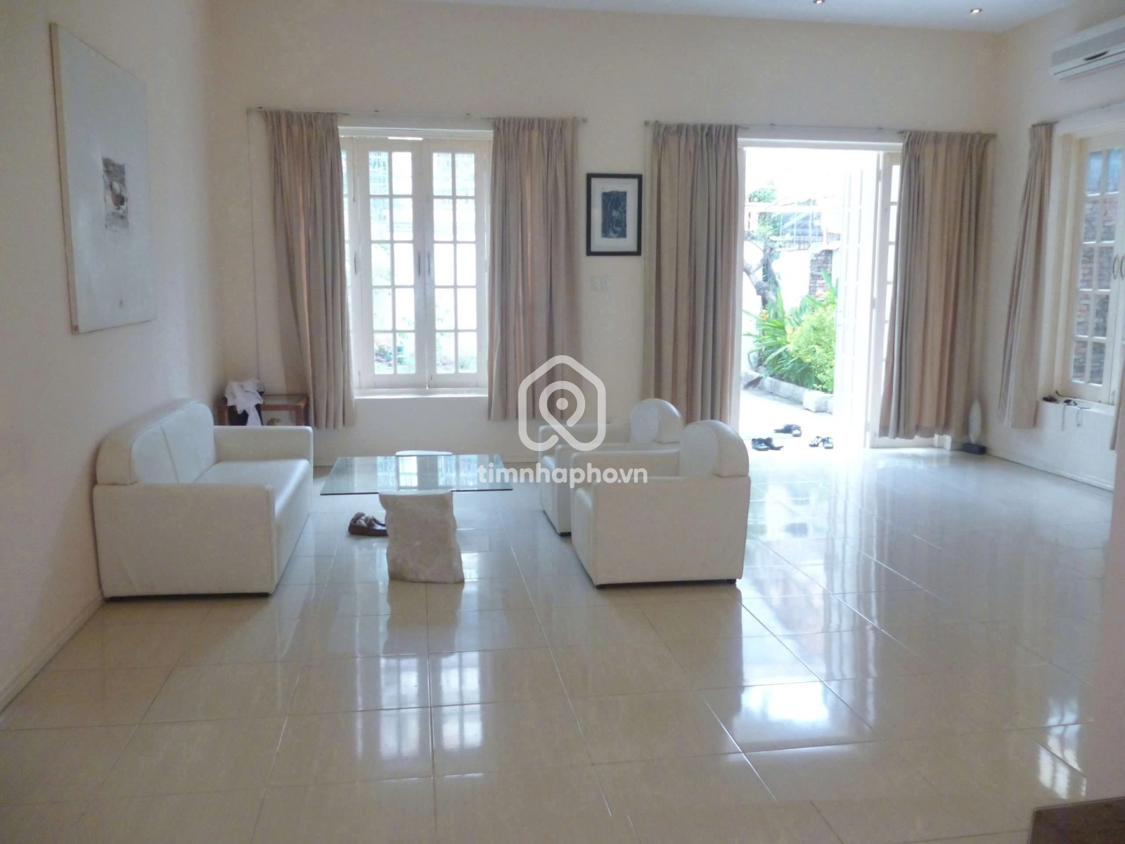 204/8 Đường Nguyễn Văn Hưởng, Phường Thảo Điền, Thủ Đức