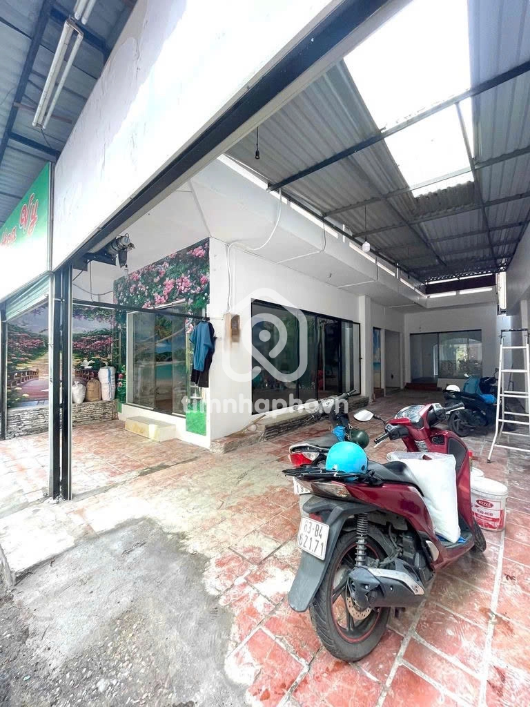 32/31 Đường Trương Hoàng Thanh, Phường 12, Tân Bình