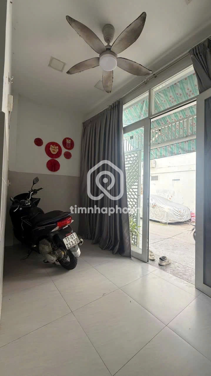 128/19 Đường Lê Văn Duyệt, Phường 1, Bình Thạnh