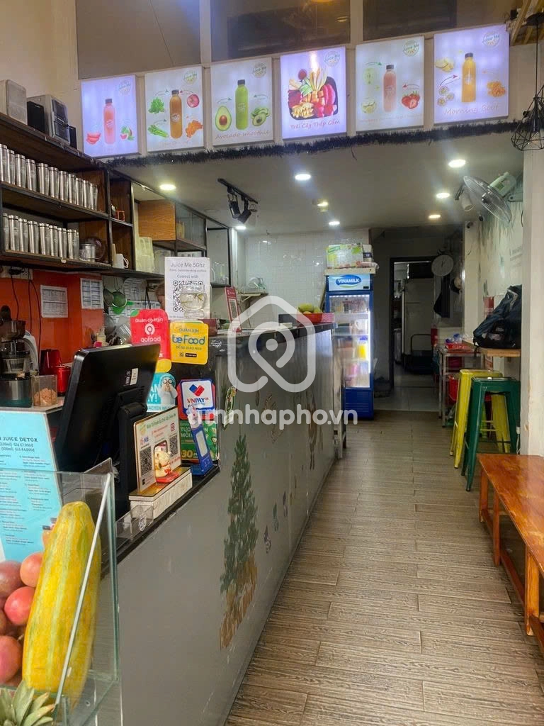 121 Đường Cống Quỳnh, Phường Nguyễn Cư Trinh, Quận 1