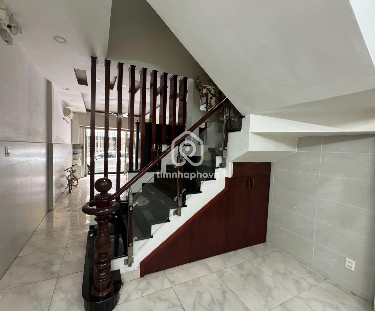 330/3 Đường Phan Văn Trị, Phường 11, Bình Thạnh