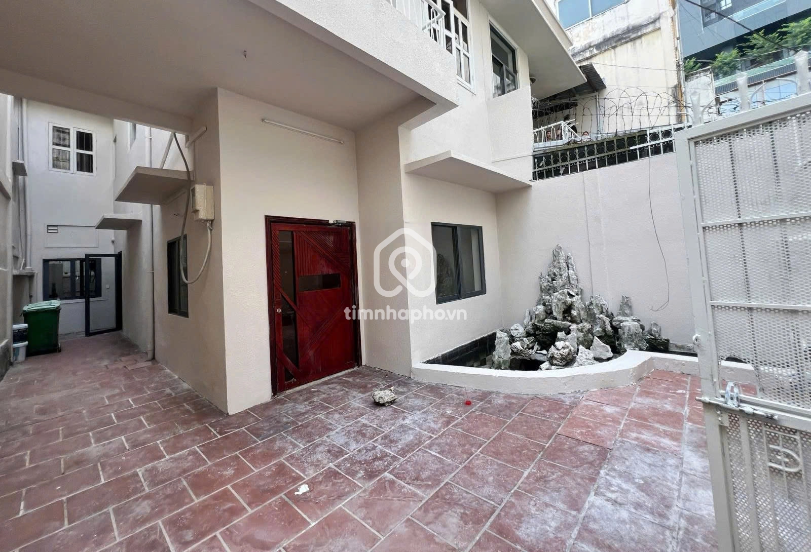 269/2 Đường Nguyễn Trãi, Phường Bến Thành, Quận 1