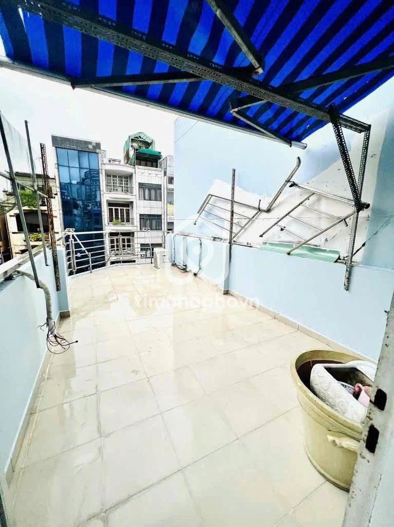 593 Đường Nguyễn Đình Chiểu, Phường 2, Quận 3