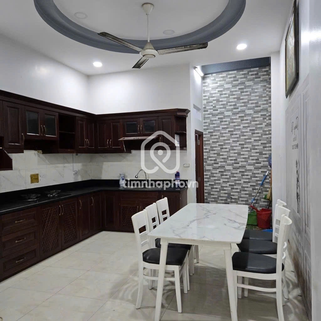 182/13/48 Đường Hồ Văn Long, Phường Bình Hưng Hòa B, Bình Tân