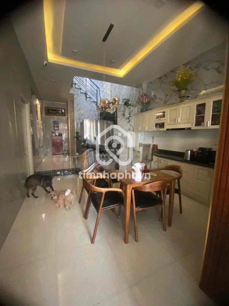 270/3 Đường Huỳnh Tấn Phát, Phường Tân Thuận Đông, Quận 7