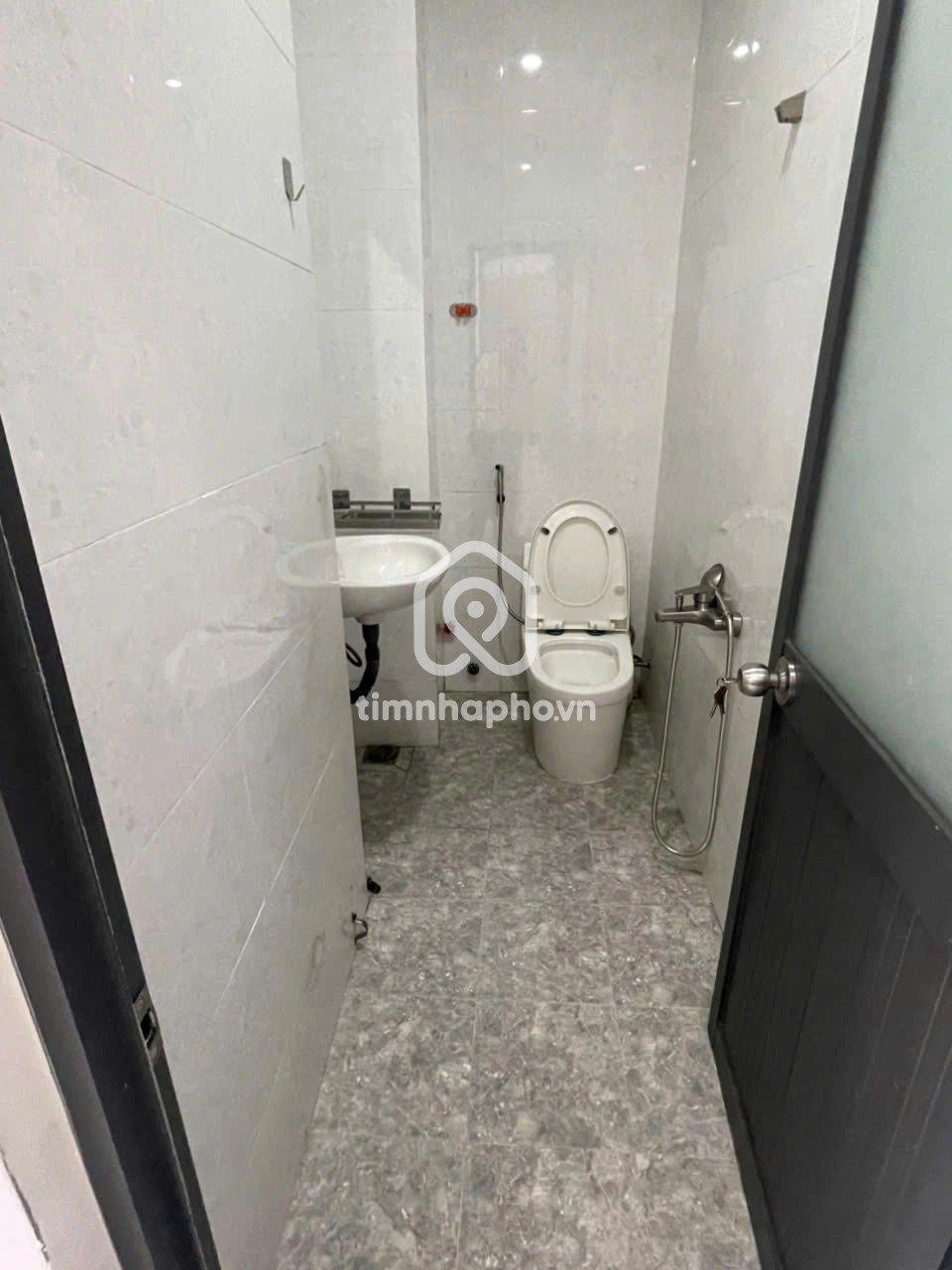 111 Đường Trần Văn Đang, Phường 9, Quận 3