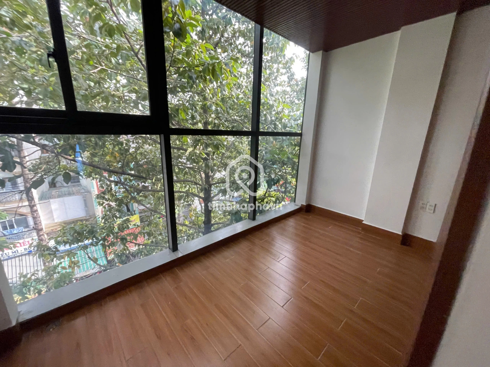 303 Đường Nguyễn Gia Trí, Phường 25, Bình Thạnh