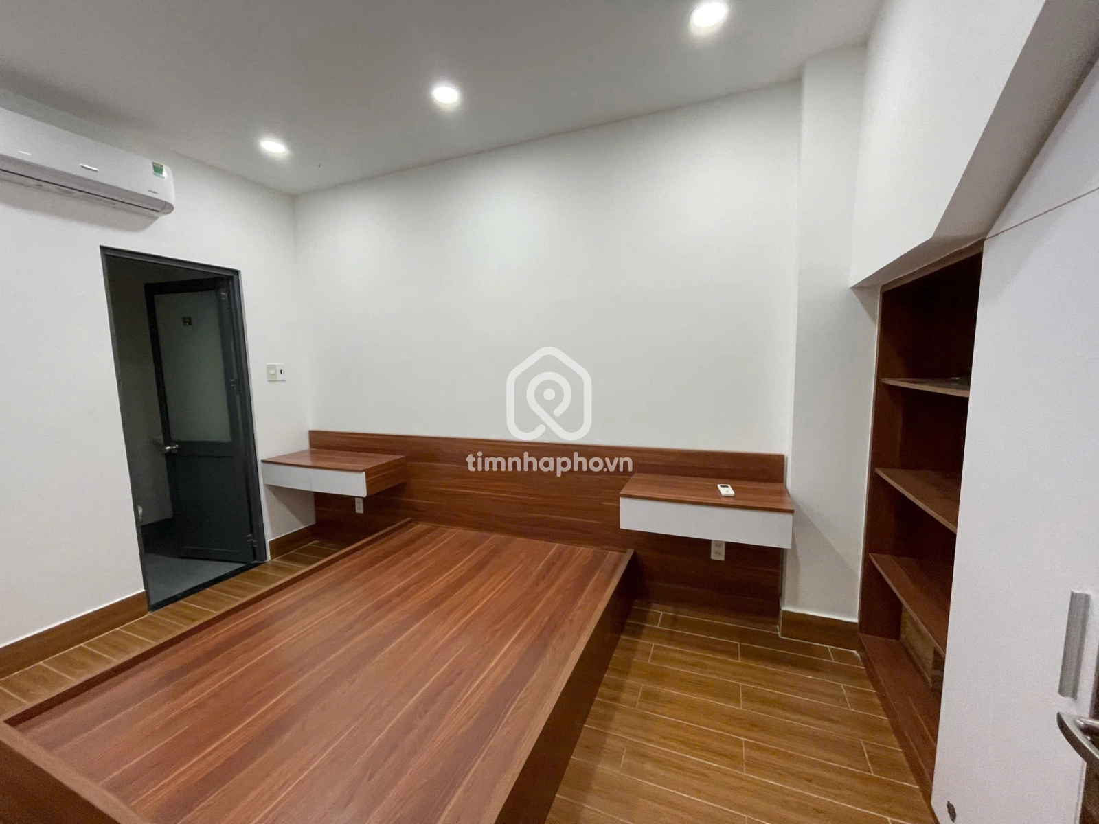 303 Đường Nguyễn Gia Trí, Phường 25, Bình Thạnh