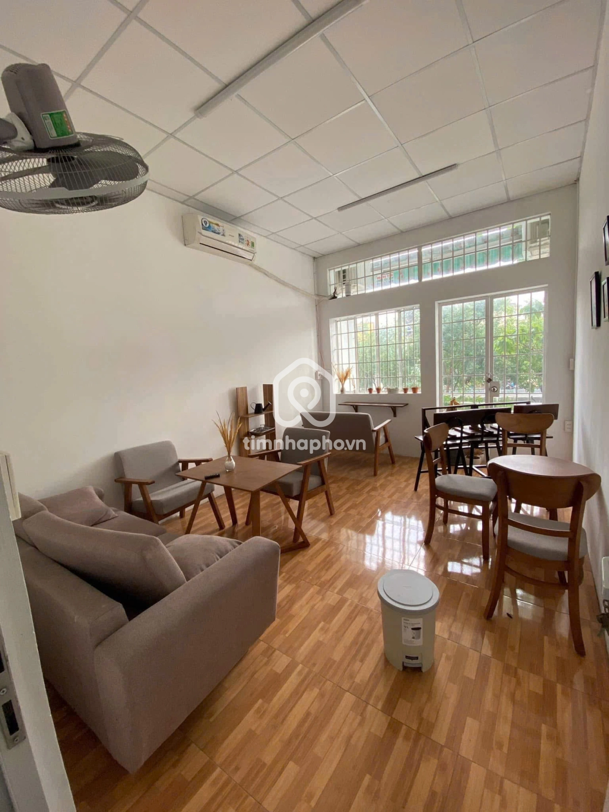 1205 Đường Hoàng Sa, Phường 5, Tân Bình