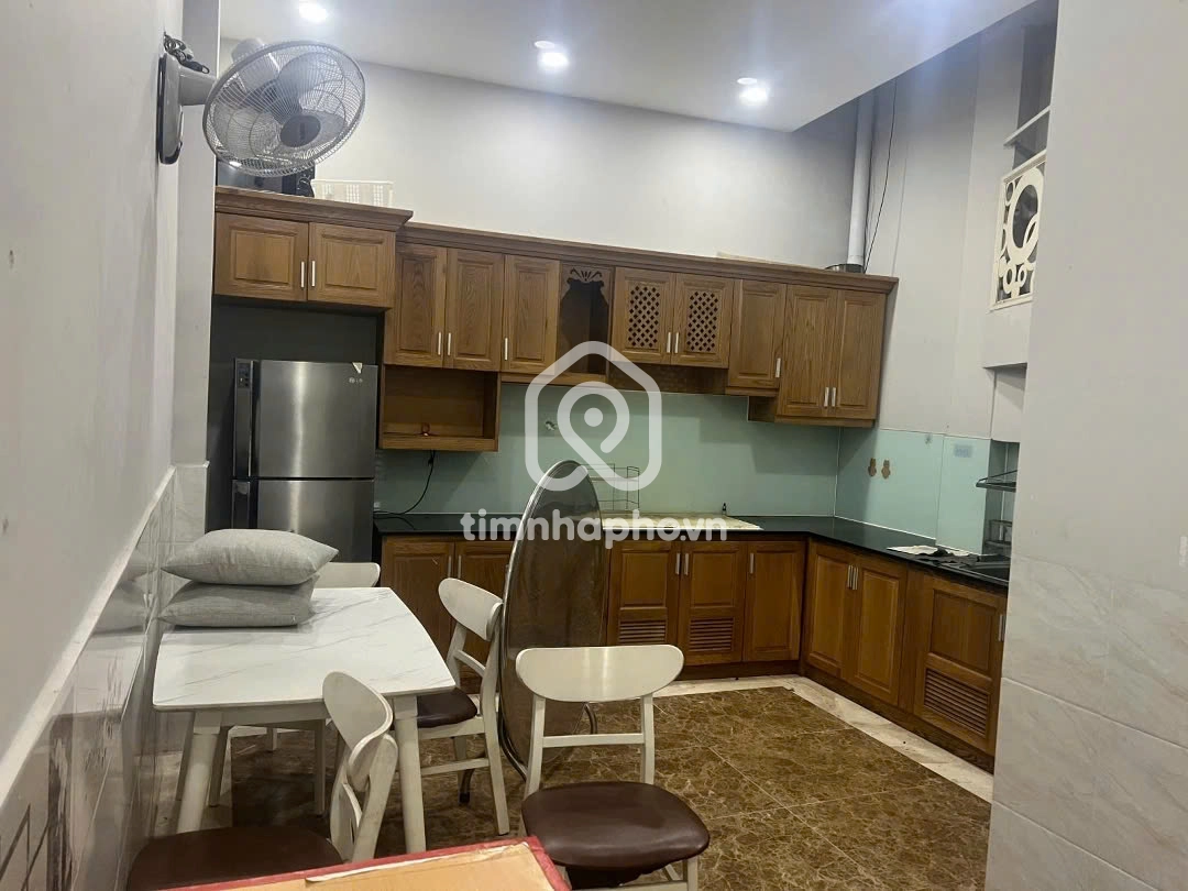 32/24/18 Đường Bùi Đình Túy, Phường 12, Bình Thạnh