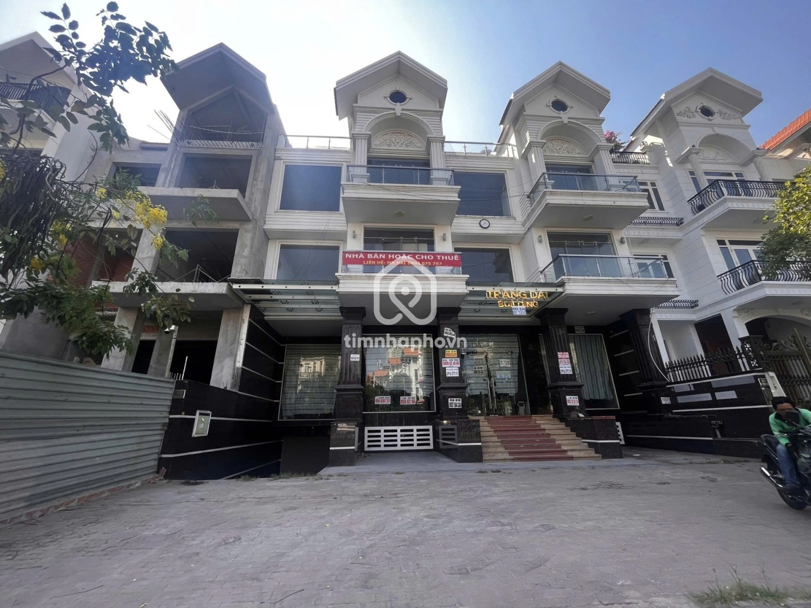 28-30 Đường Hoàng Trọng Mậu, Phường Tân Hưng