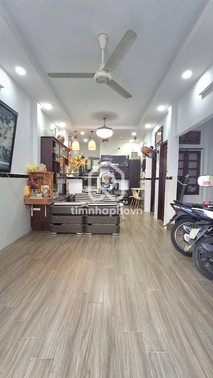247/20 Đường Nguyễn Xí, Phường Bình Lợi Trung
