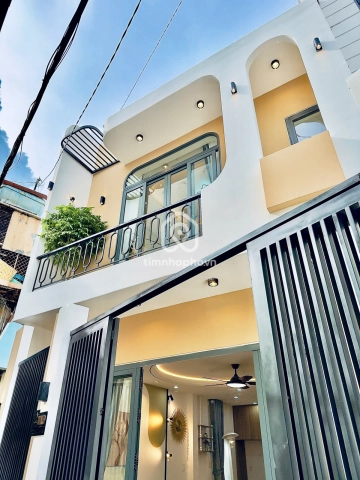 Nhà phố Hẻm Đường Nguyễn Văn Đậu Bình Thạnh - 2 tầng - Giá Chỉ 5,75 Tỷ