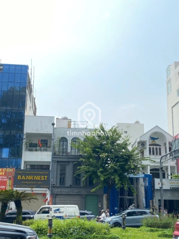 Nhà phố Mặt Tiền Đường Trần Quốc Hoàn Tân Bình - 3 tầng - Giá Chỉ 90 Tỷ