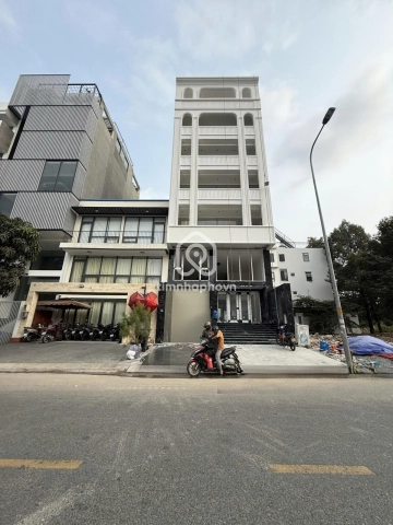 Nhà phố Mặt Tiền Đường Nguyễn Thanh Sơn Thủ Đức - 1 hầm 7 tầng - Giá Chỉ 100 Tỷ