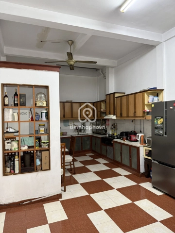 Nhà phố Hẻm Đường Trần Quang Khải Quận 1 - 4 tầng - Giá Chỉ 21 Tỷ
