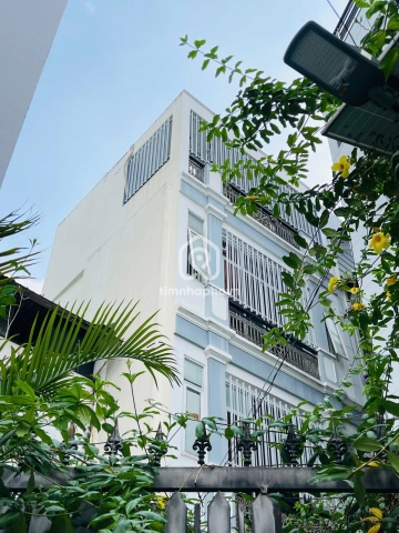 Nhà phố Đường Nội Bộ Đường Huỳnh Văn Bánh Phú Nhuận - 4 tầng - Giá Chỉ 6,85 Tỷ