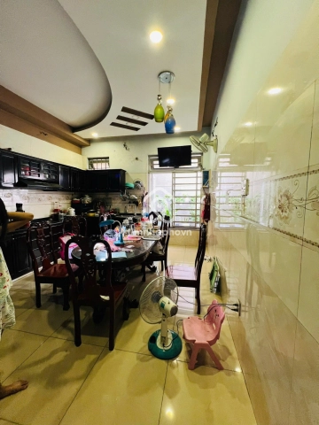 Nhà phố Mặt Tiền Đường Trường Chinh Quận 12 - 5 tầng - Giá Chỉ 14,5 Tỷ