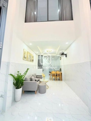 Nhà phố Hẻm Đường Lạc Long Quân Tân Bình - 2 tầng - Giá Chỉ 4,3 Tỷ