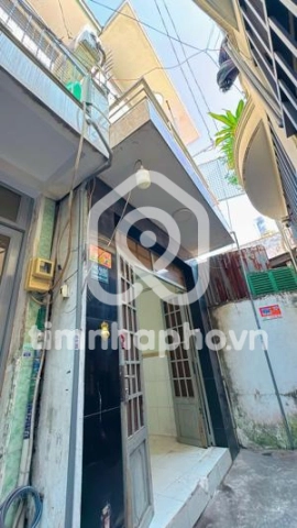 Nhà phố Hẻm Đường Tạ Quang Bửu Quận 8 - 1 tầng - Giá Chỉ 1,8 Tỷ