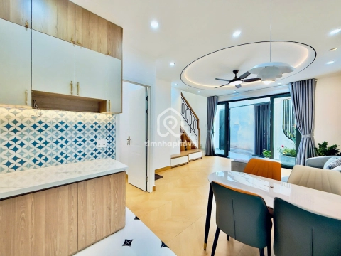 207/52/68 Đường Nguyễn Văn Đậu, Phường Bình Lợi Trung