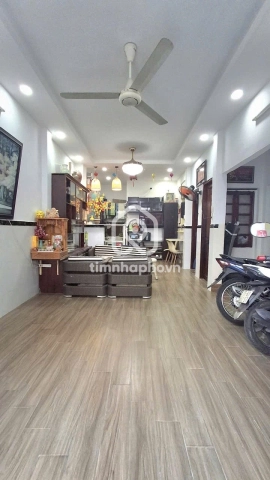 Nhà phố Hẻm Đường Nguyễn Xí Bình Thạnh - 2 tầng 