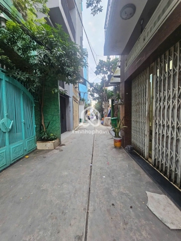Nhà phố Hẻm Đường Trần Hưng Đạo Quận 1 - 3 tầng - Giá Chỉ 3,5 Tỷ