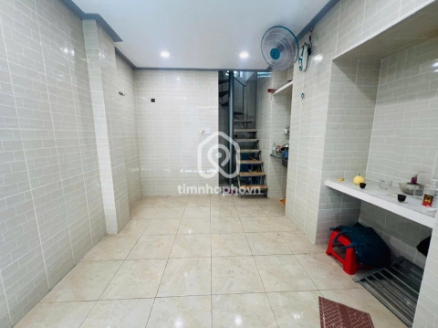Nhà phố Hẻm Đường Trần Quang Khải Quận 1 - 3 tầng - Giá Chỉ 3,5 Tỷ
