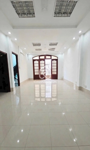 108/14/23 Đường 3 Tháng 2, Phường Hòa Hưng