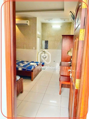 Khách sạn Hẻm Đường Dương Đức Hiền Tân Phú - 4 tầng - Giá Chỉ 17,4 Tỷ