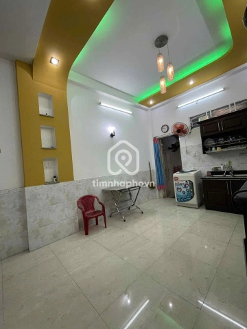 Nhà phố Mặt Tiền Đường Trần Quang Diệu Quận 3 - 2 tầng - Giá Chỉ 10,95 Tỷ