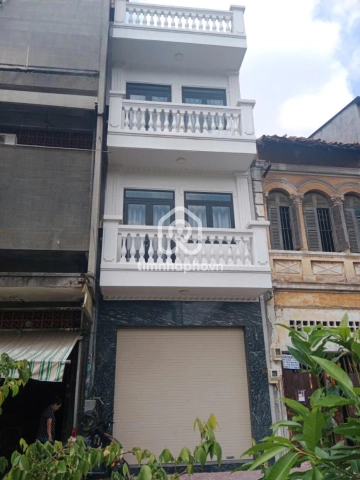 Nhà phố Mặt Tiền Đường Kim Biên Quận 5 - 4 tầng - Giá Chỉ 22 Tỷ