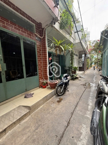 Nhà phố Hẻm Đường Cách Mạng Tháng Tám Tân Bình - 3 tầng 
