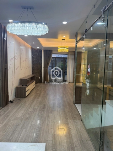 Nhà phố Hẻm Đường Trần Quang Diệu Quận 3 - 4 tầng - Giá Chỉ 8 Tỷ