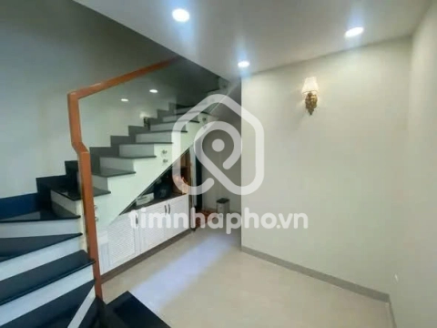 Nhà phố Hẻm Đường Đinh Tiên Hoàng Quận 1 - 3 tầng - Giá Chỉ 15,8 Tỷ